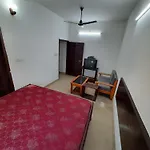 Room In Holiday House - Janardan Homestay Lucknow